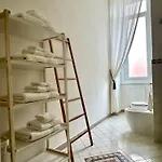 Venera Charming House شقة *