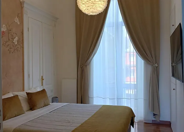 Venera Charming House * La Spezia